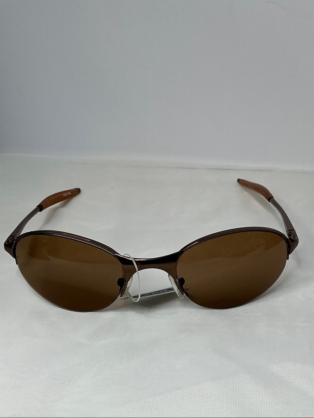 Women's Brown Oval Sunglasses - Unbranded